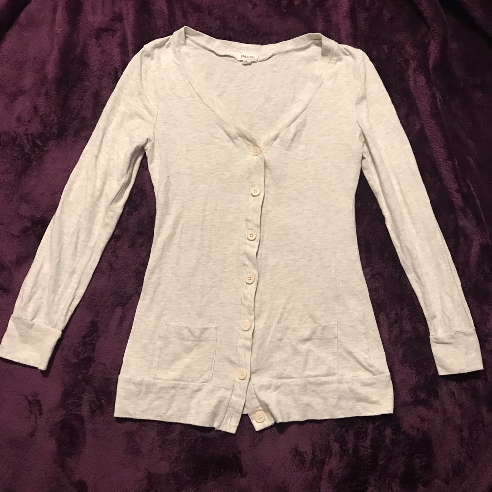 🌸(2 for $5 Bundle) Button Up